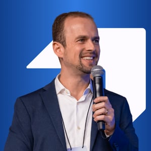autores blog (200 x 200 px) (500 x 500 px) (3)-1